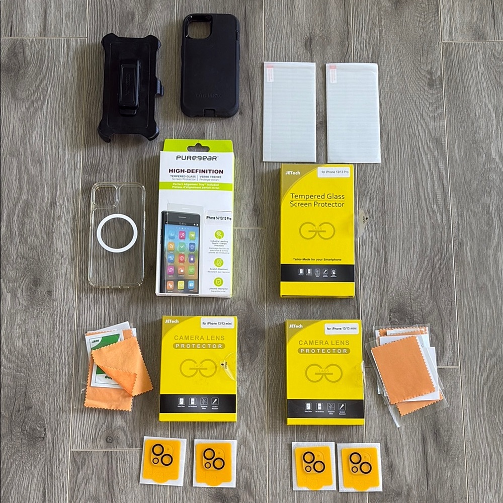 Black Phone Case and Screen Protector Set for IPhone 13